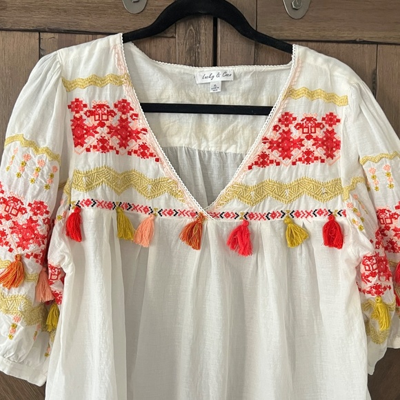 Lucky & Coco Embroidered Boho Tassel Puff Sleeve Top Blouse Size XL EUC - Picture 4 of 6